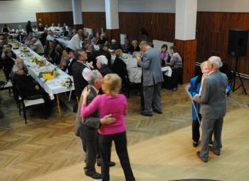 Mesiac úcty k starším 2013 Mesiac úcty k starším 2013