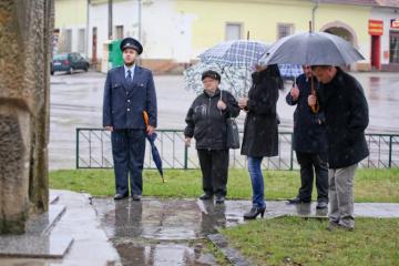 Kladenie venca Kladenie venca