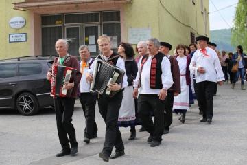 stavanie maja stavanie maja
