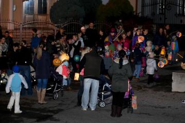 lampionový sprievod detí lampionový sprievod detí