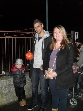 Lampiónový sprievod 10.11.2015 Lampiónový sprievod 10.11.2015